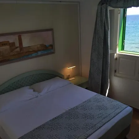 Velazquez Holiday park Puerto del Carmen (Lanzarote)